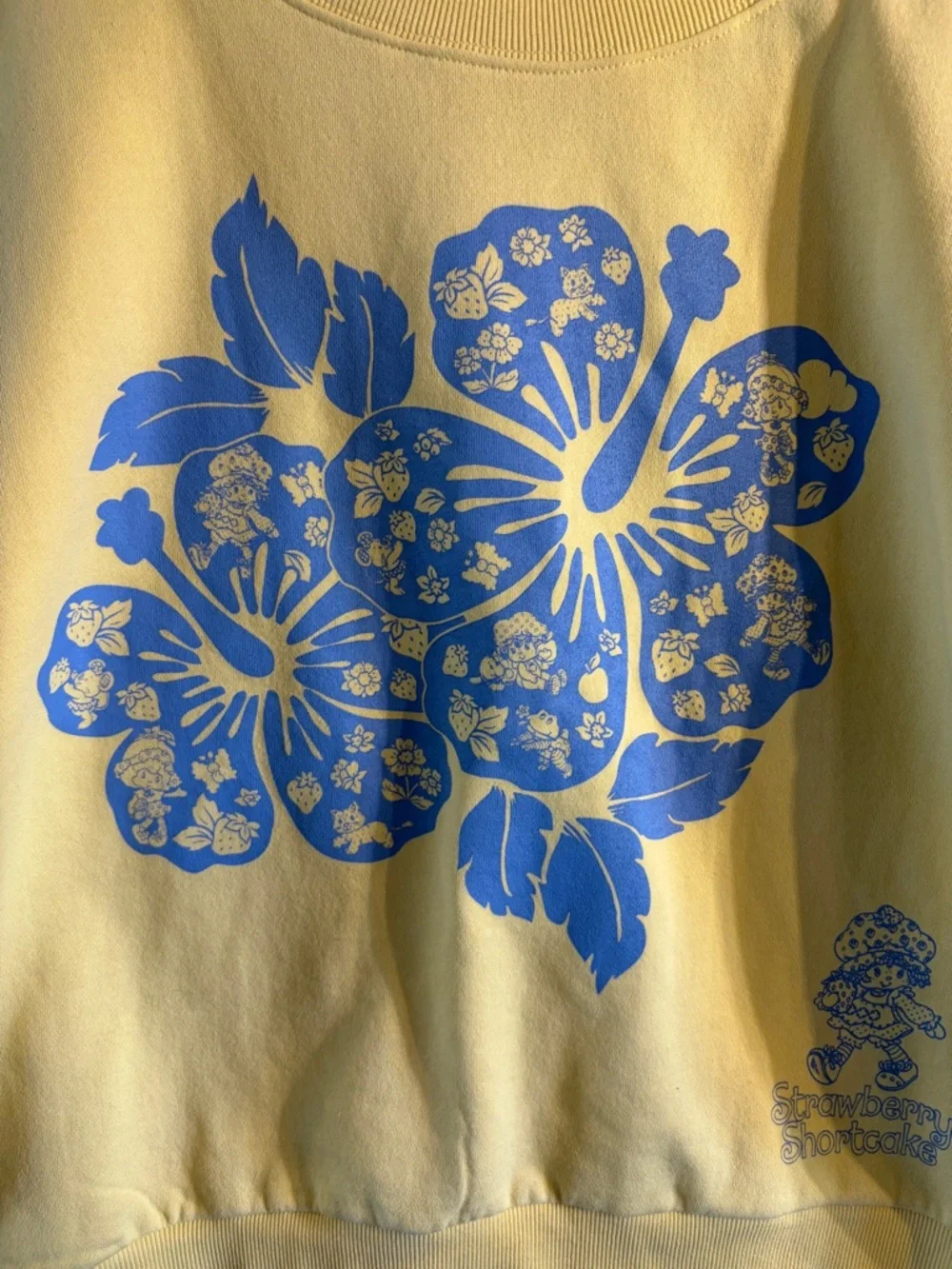 Strawberry Shortcake Off Shoulder Sweatshirt Yellow Floral Women M - Picture 2 of 5
